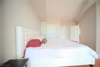 Photo #6: 2111590 Listing 