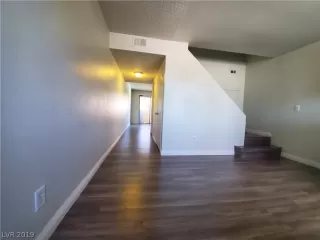 Photo #2: 2111599 Listing 