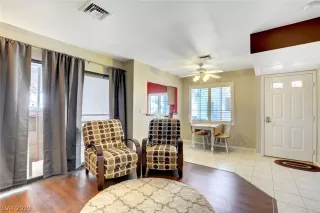 Photo #4: 2111650 Listing 