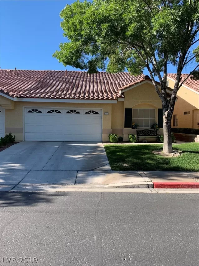 MLS: 2111659 Condo For Sale