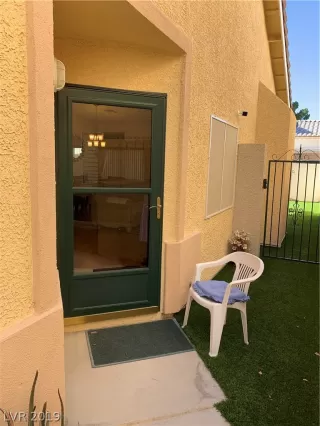 Photo #3: 2111659 Listing 