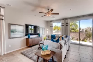 Photo #4: 2111776 Listing 