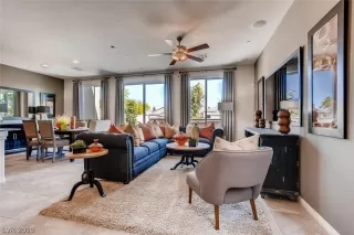 Photo #4: 2111784 Listing 