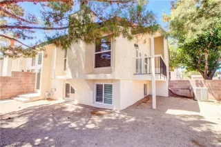 Photo #1: 2111828 Listing 