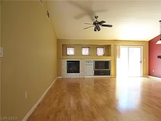 Photo #2: 2111846 Listing 