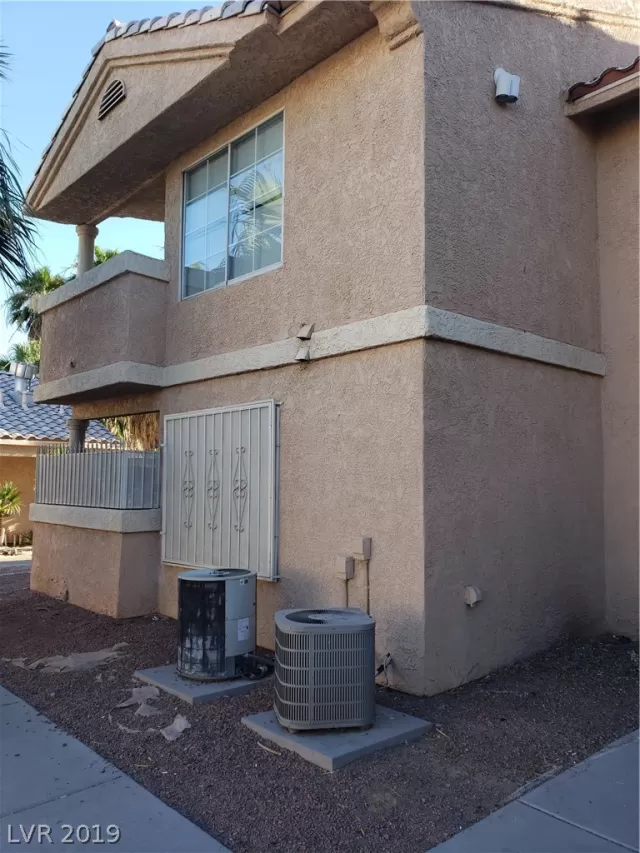 MLS: 2111975 Condo For Sale