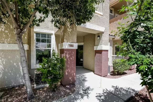 MLS: 2111976 Condo For Sale