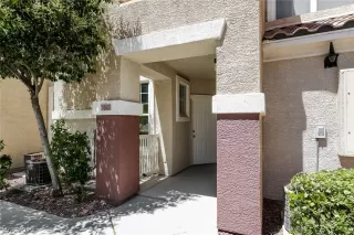 Photo #5: 2111976 Listing