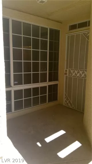 Photo #1: 2112007 Listing 