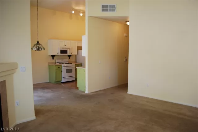 MLS: 2112073 Condo For Sale