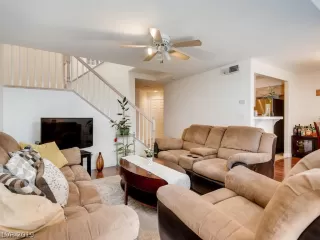 Photo #4: 2112140 Listing 