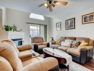 Photo #5: 2112140 Listing 