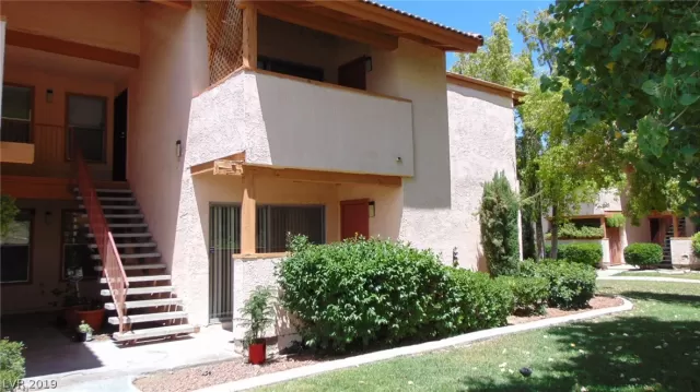 MLS: 2112158 Condo For Sale
