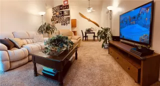 Photo #5: 2112255 Listing