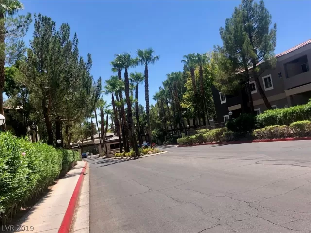 MLS: 2112260 Condo For Sale