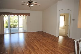 Photo #4: 2112279 Listing 