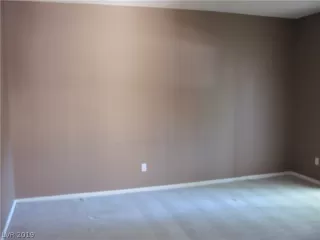 Photo #1: 2112344 Listing