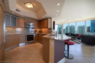 Photo #6: 2112412 Listing 