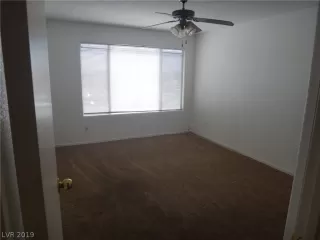 Photo #4: 2112415 Listing 