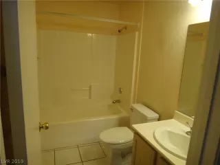 Photo #6: 2112415 Listing 