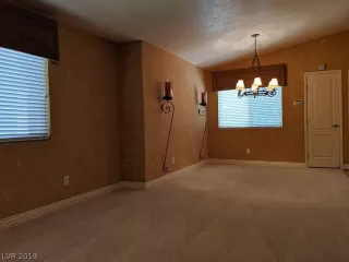 Photo #5: 2112419 Listing 