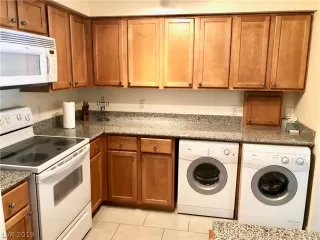 Photo #6: 2112466 Listing