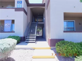 Photo #1: 2112522 Listing