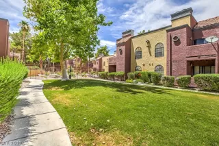 Photo #1: 2112523 Listing