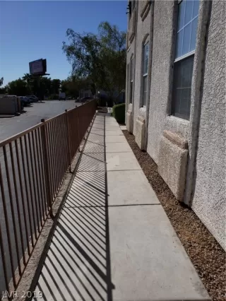 Photo #5: 2112525 Listing