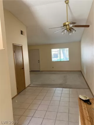 Photo #3: 2112537 Listing