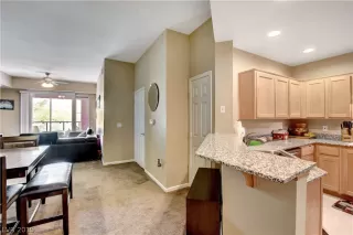 Photo #2: 2112542 Listing