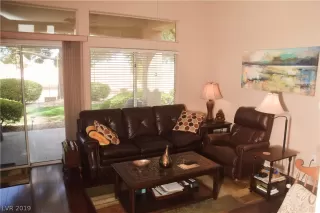 Photo #4: 2112574 Listing 