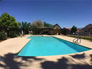 Photo #2: 2112603 Listing