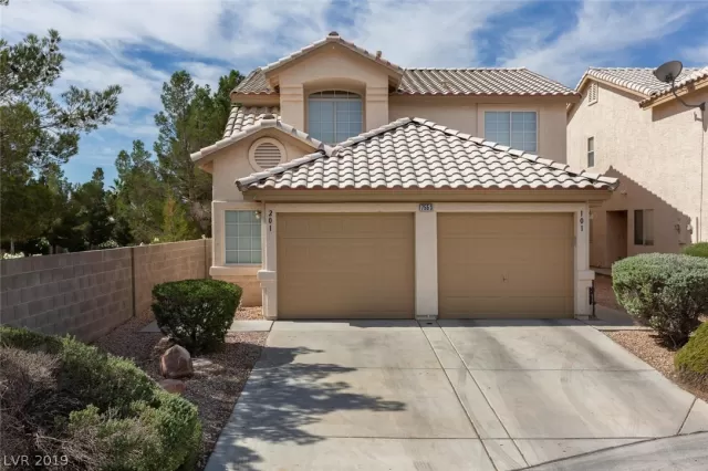 MLS: 2112614 Condo For Sale