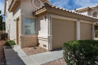 Photo #1: 2112614 Listing