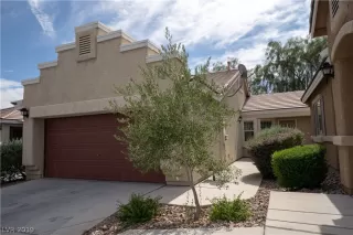 Photo #1: 2112634 Listing 