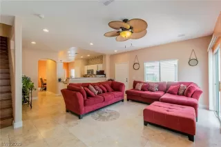 Photo #4: 2112664 Listing 