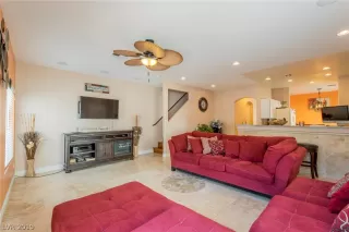 Photo #5: 2112664 Listing 