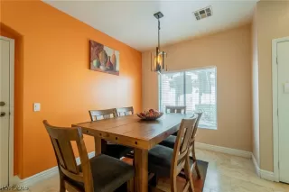 Photo #6: 2112664 Listing 