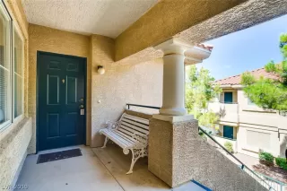 Photo #2: 2112672 Listing