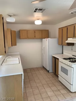 Photo #1: 2112691 Listing 