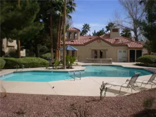 Photo #2: 2112730 Listing