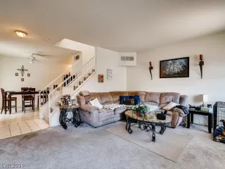 Photo #1: 2112759 Listing