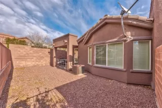 Photo #2: 2112779 Listing