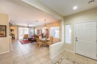 Photo #6: 2112779 Listing