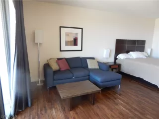 Photo #2: 2112827 Listing 