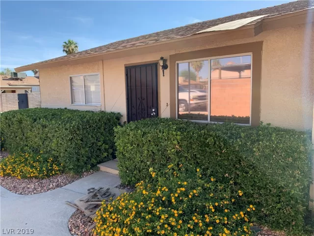 MLS: 2112848 Condo For Sale