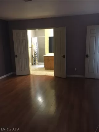 Photo #2: 2112861 Listing 