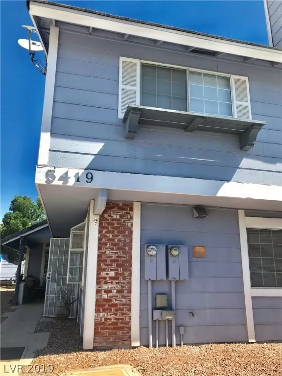 MLS: 2112889 Condo For Sale