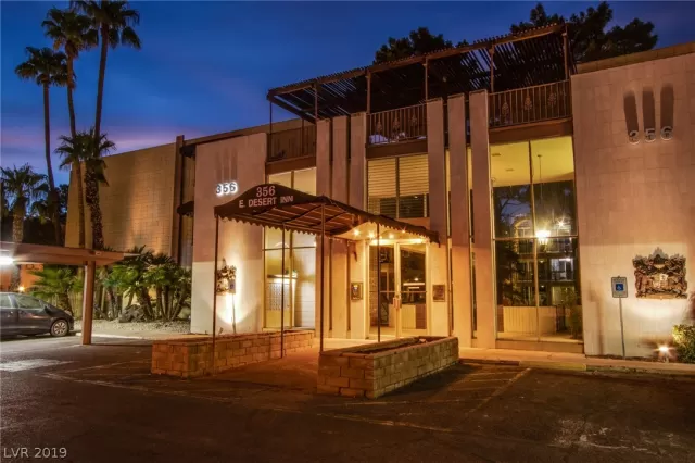 MLS: 2112893 Condo For Sale